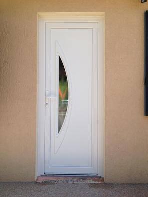 porte d'entrée panneau PVC renforcé blanc